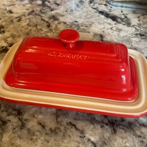 Le Creuset Heritage Cherry Red Stoneware Butter Dish